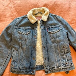 Levi's Light Blue Denim Jacket with Cream Sherpa